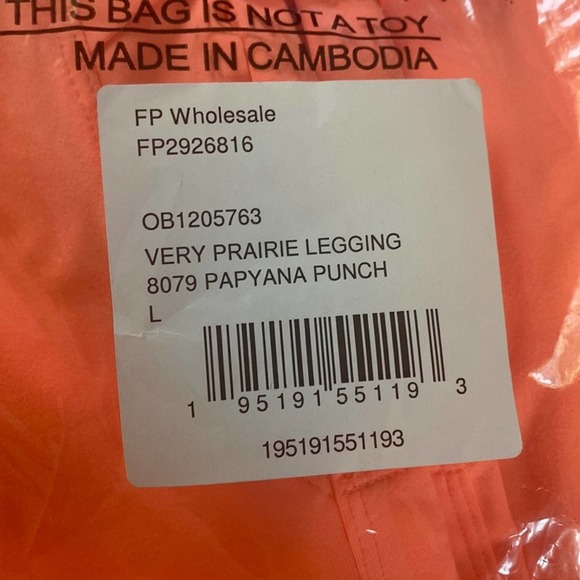 FREE People Very Prairie Legging | Papuans Punch | Size L | NWT - Picture 5 of 6